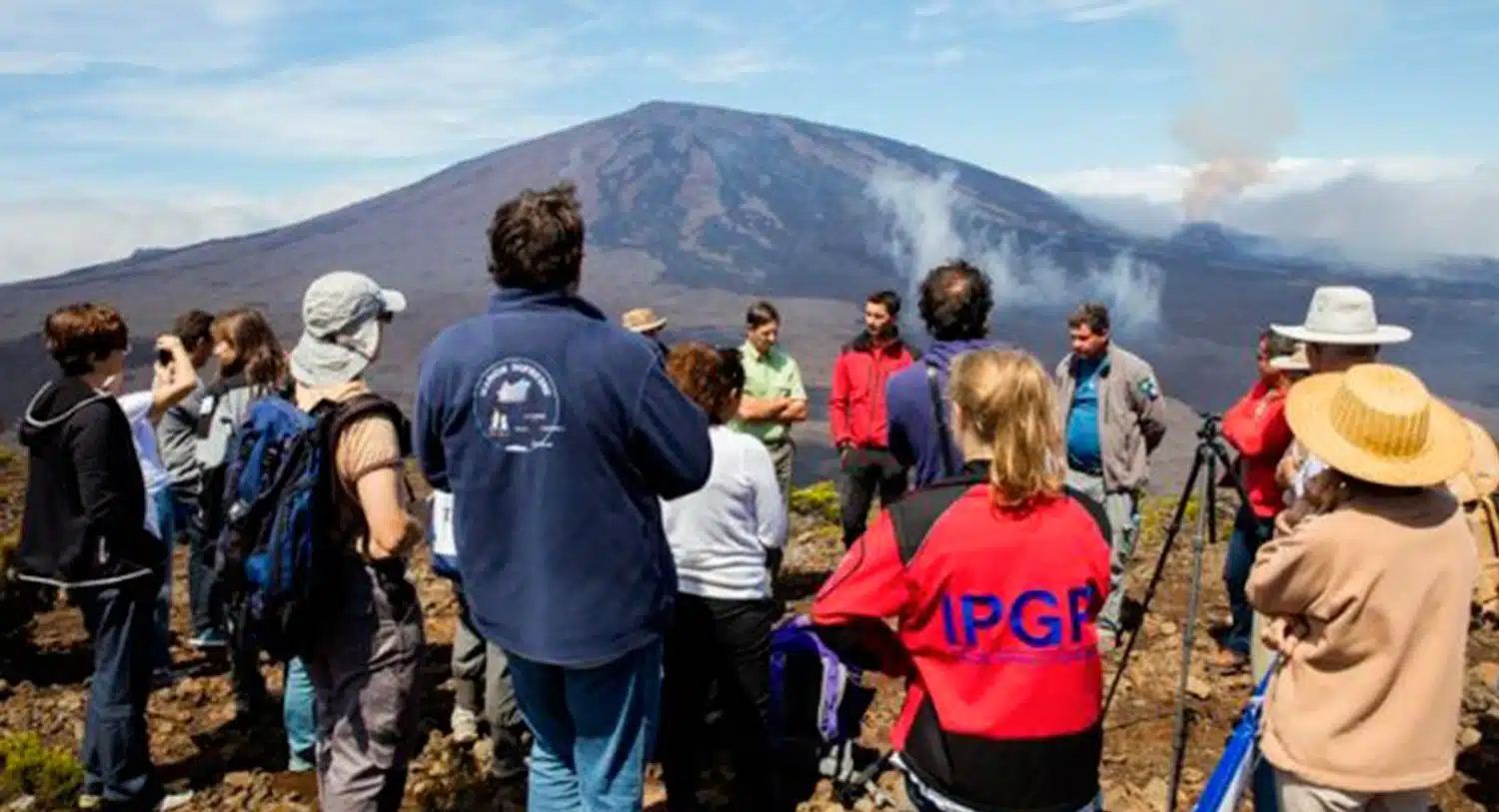 ARTICLE-Le piton de la Fournaise vous fait part de la naissance de Piton Kalla & Pelé et de Piton Kei Aki