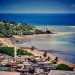 Mayotte - Vue ville bord d'océan